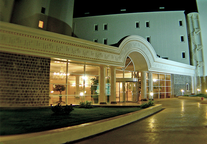 Castle Resort & Spa
